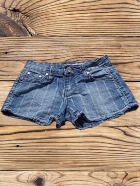 GIRL'S TRACTR SHORTS